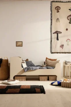 Ferm Living Sill Junior Bed fra Hot