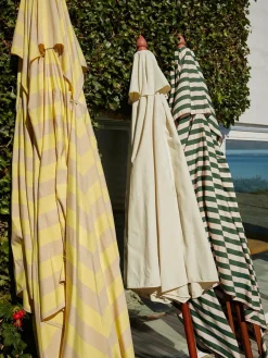 Fritz Hansen Skagerak Messina Parasol Ø300, Lemon/Sand Stripes fra Hot