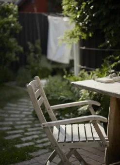 Fritz Hansen Skagerak Selandia Sæt, 2 armstole og Ø 94 bord fra Discount