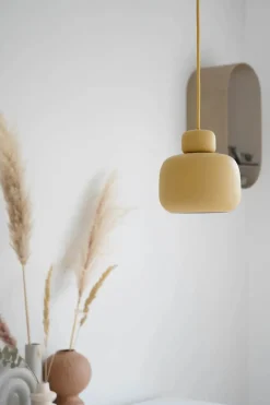 Woud Stone Pendant, small fra Clearance