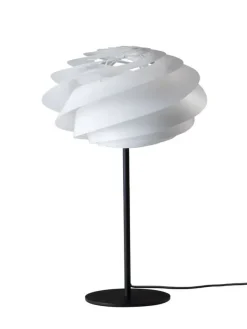 Le Klint Swirl bordlampe fra Discount