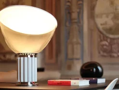 Flos Taccia Bordlampe fra Clearance