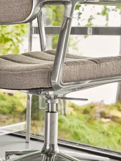 Vipp 453 Swivel+ Chair, camel læder fra Sale