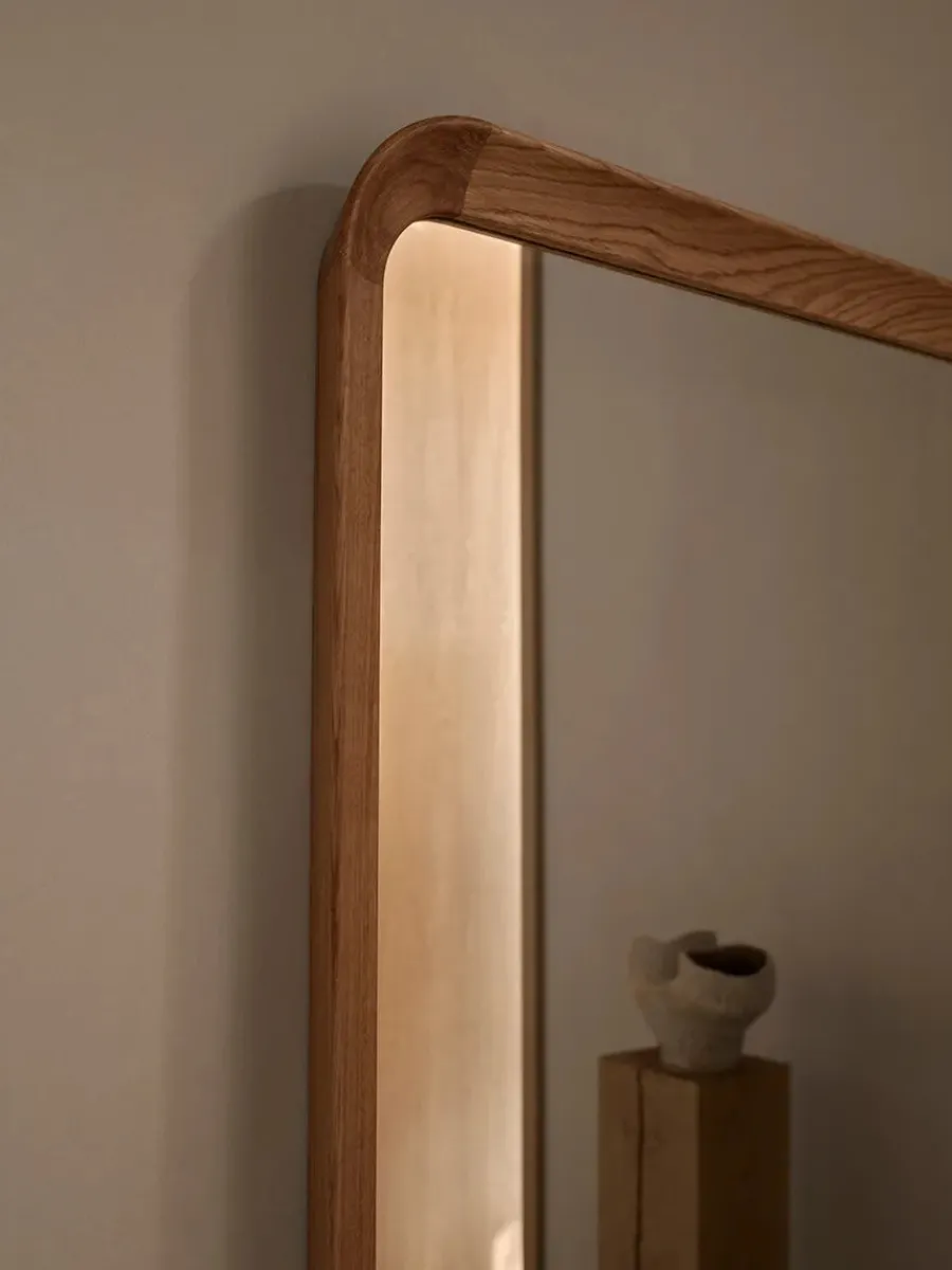 Carl Hansen & Søn VLA62 Radiohusspejl fra Outlet