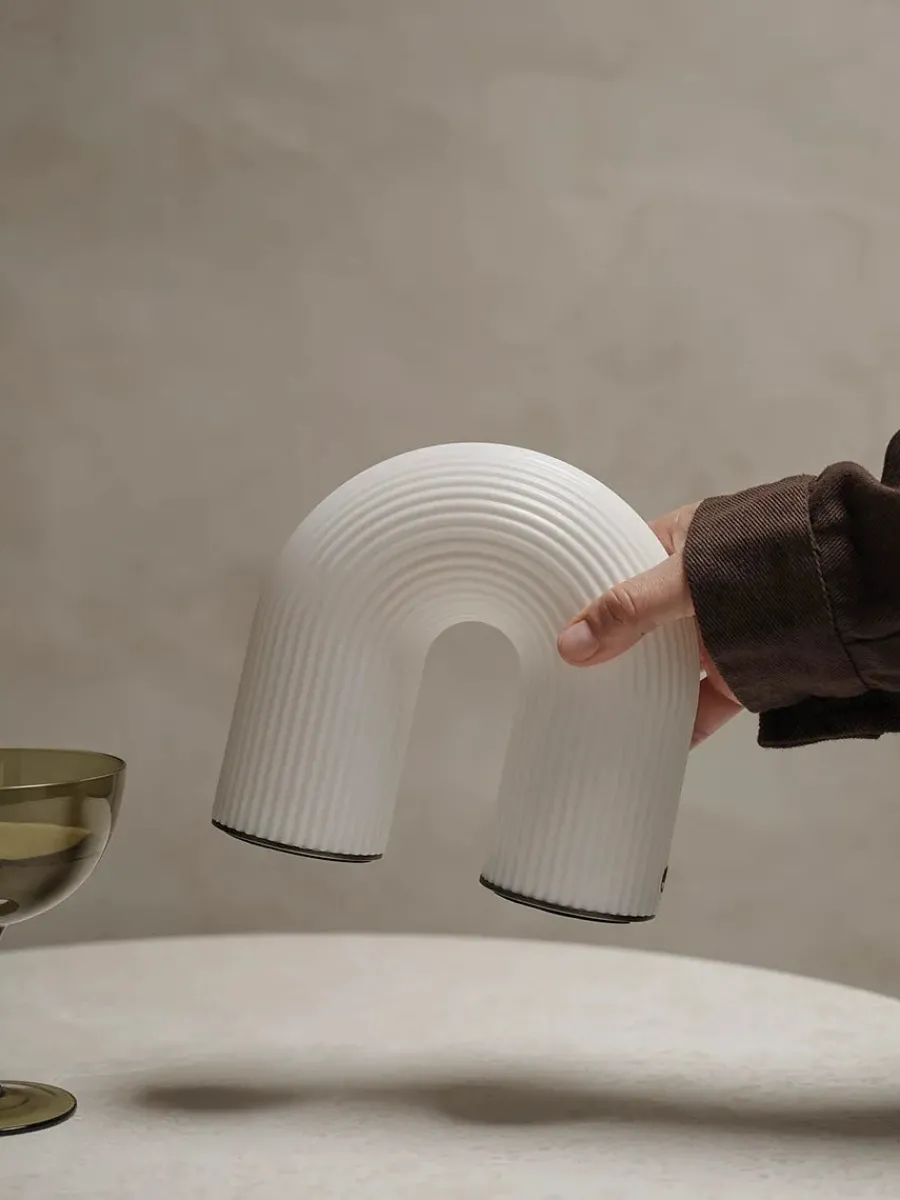 Ferm Living Vuelta Portable Lamp fra Outlet