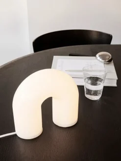 Ferm Living Vuelta Portable Lamp fra Outlet