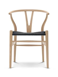Carl Hansen & Søn Y-stol CH24, Eg røget olie med sort flet af Hans J. Wegner Clearance