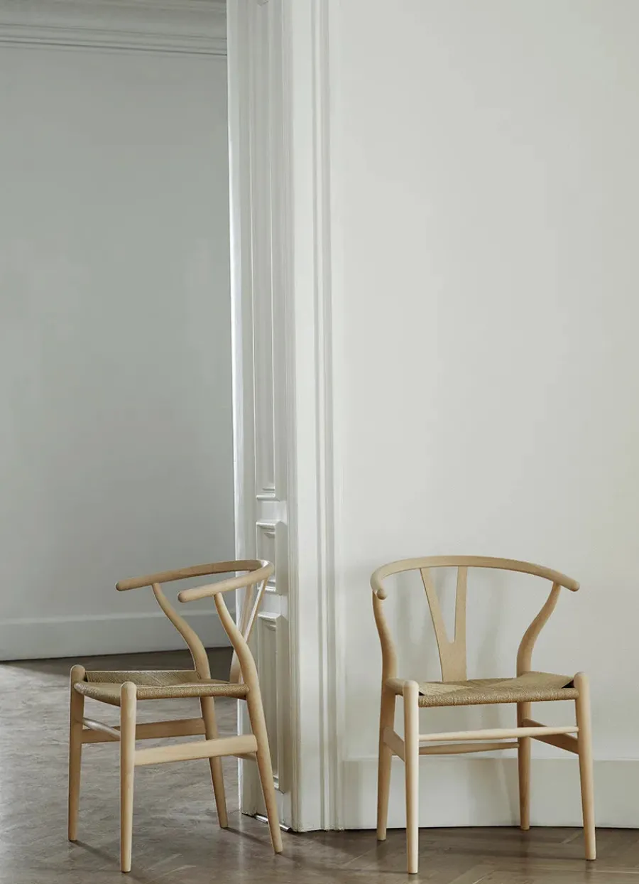 Carl Hansen & Søn Y-stol CH24, sort bøg af Hans J. Wegner Best